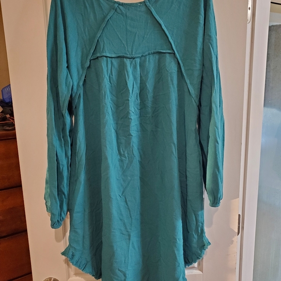 Woman's size small long sleeve dress - Picture 3 of 3